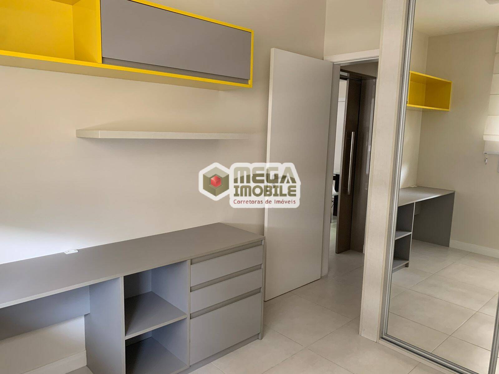 Apartamento à venda com 2 quartos, 70m² - Foto 9