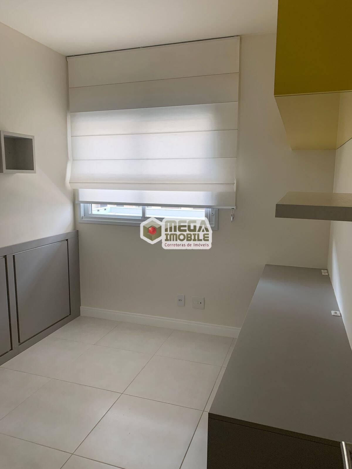 Apartamento à venda com 2 quartos, 70m² - Foto 14
