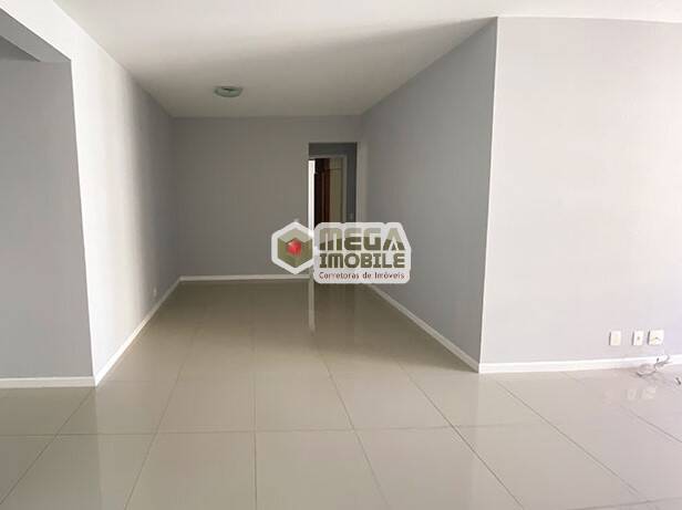 Apartamento à venda com 3 quartos, 122m² - Foto 7
