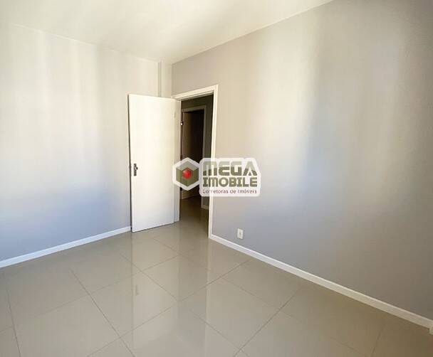Apartamento à venda com 3 quartos, 122m² - Foto 26
