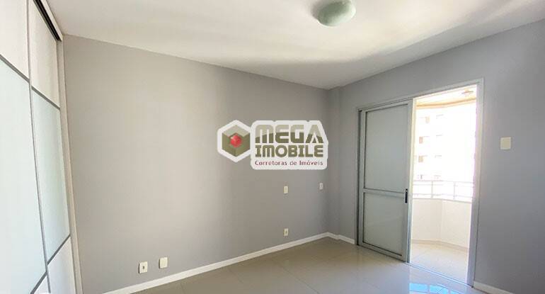 Apartamento à venda com 3 quartos, 122m² - Foto 12