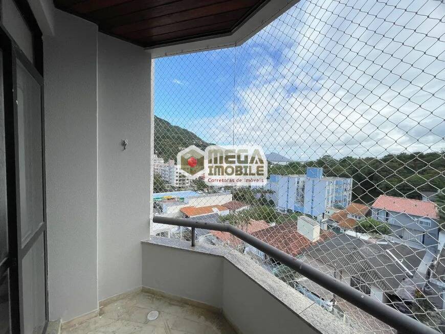 Apartamento à venda com 3 quartos, 127m² - Foto 6