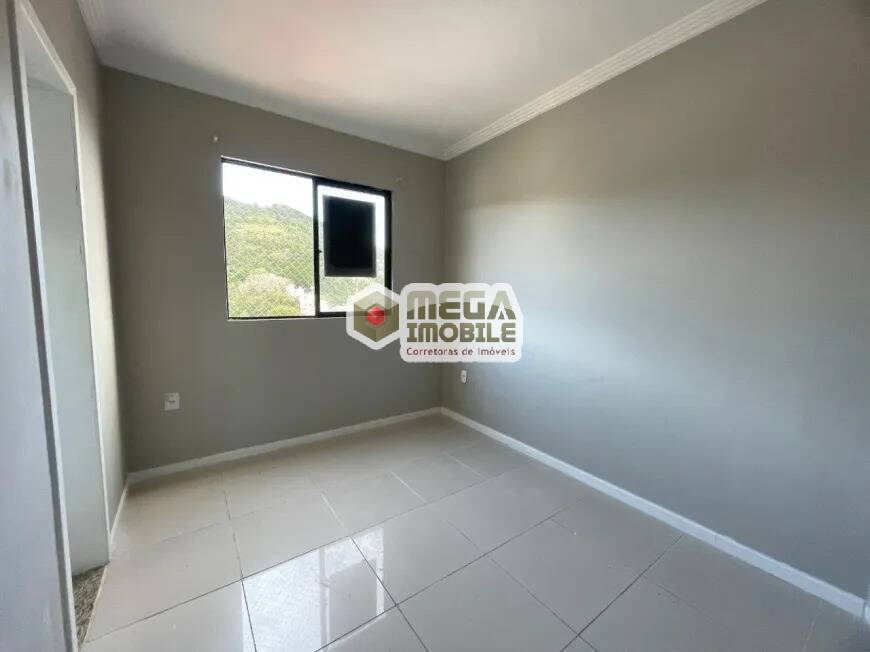 Apartamento à venda com 3 quartos, 127m² - Foto 16