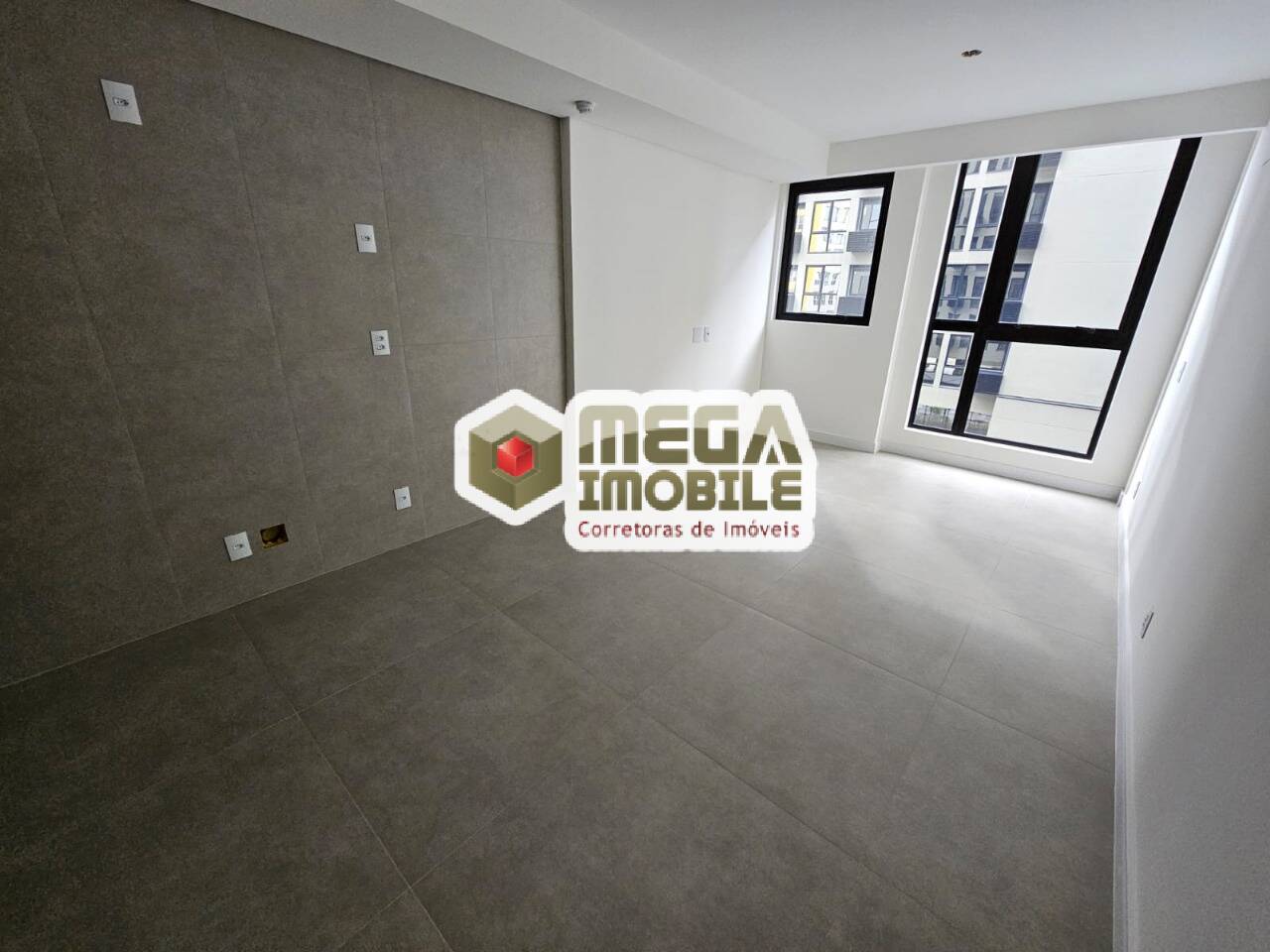 Apartamento à venda com 1 quarto, 31m² - Foto 2