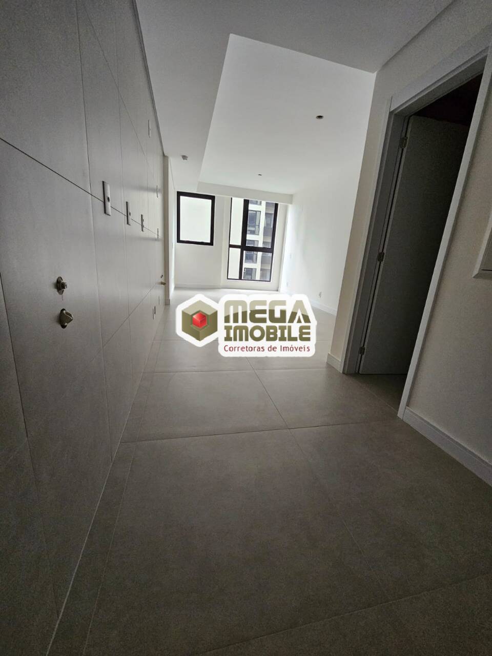 Apartamento à venda com 1 quarto, 31m² - Foto 3
