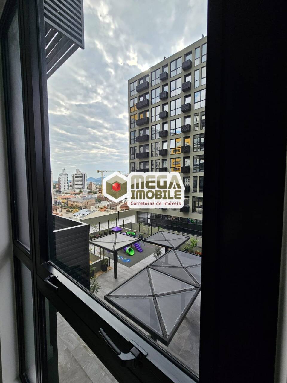 Apartamento à venda com 1 quarto, 31m² - Foto 4