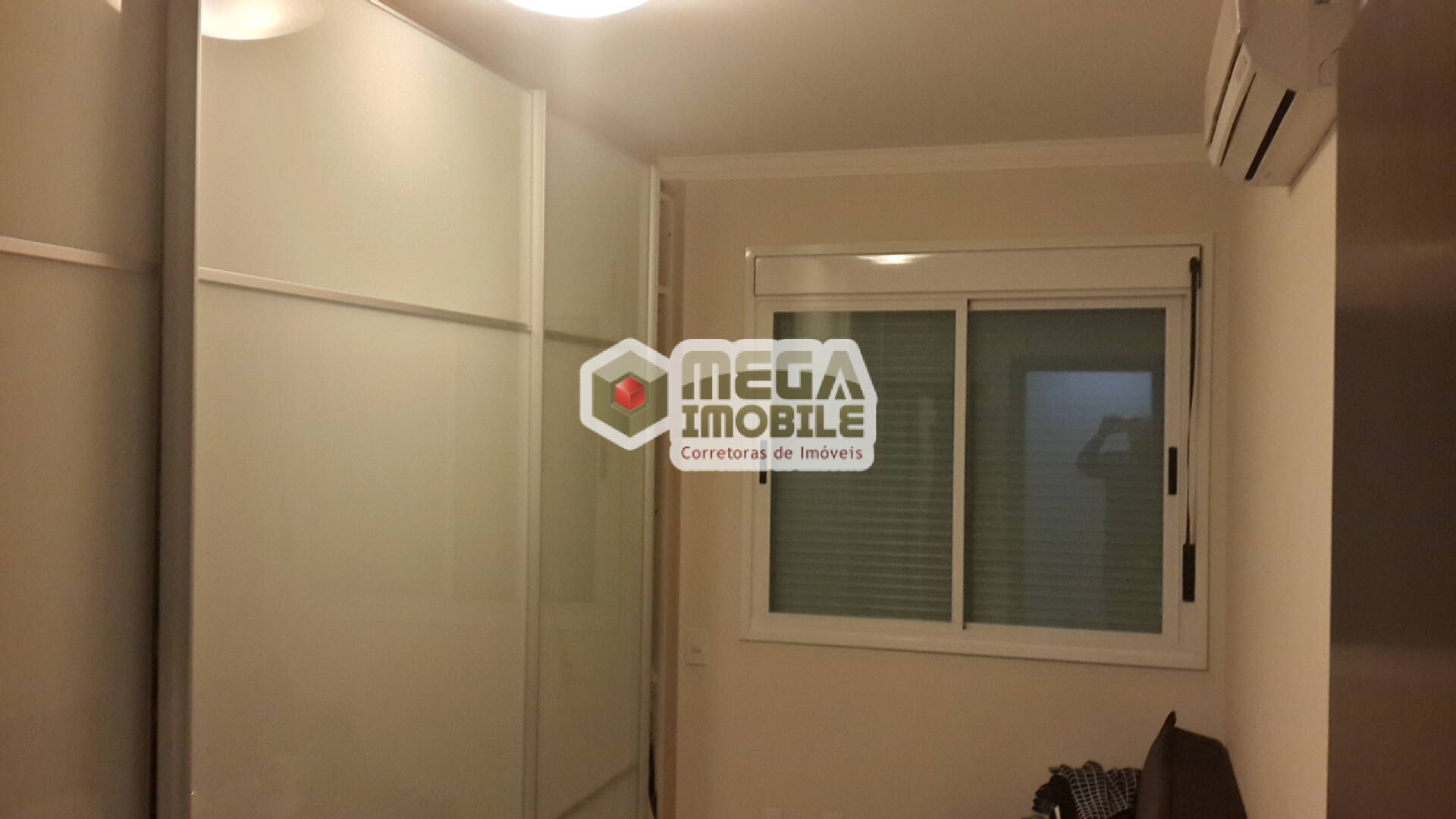 Apartamento à venda com 3 quartos, 199m² - Foto 23
