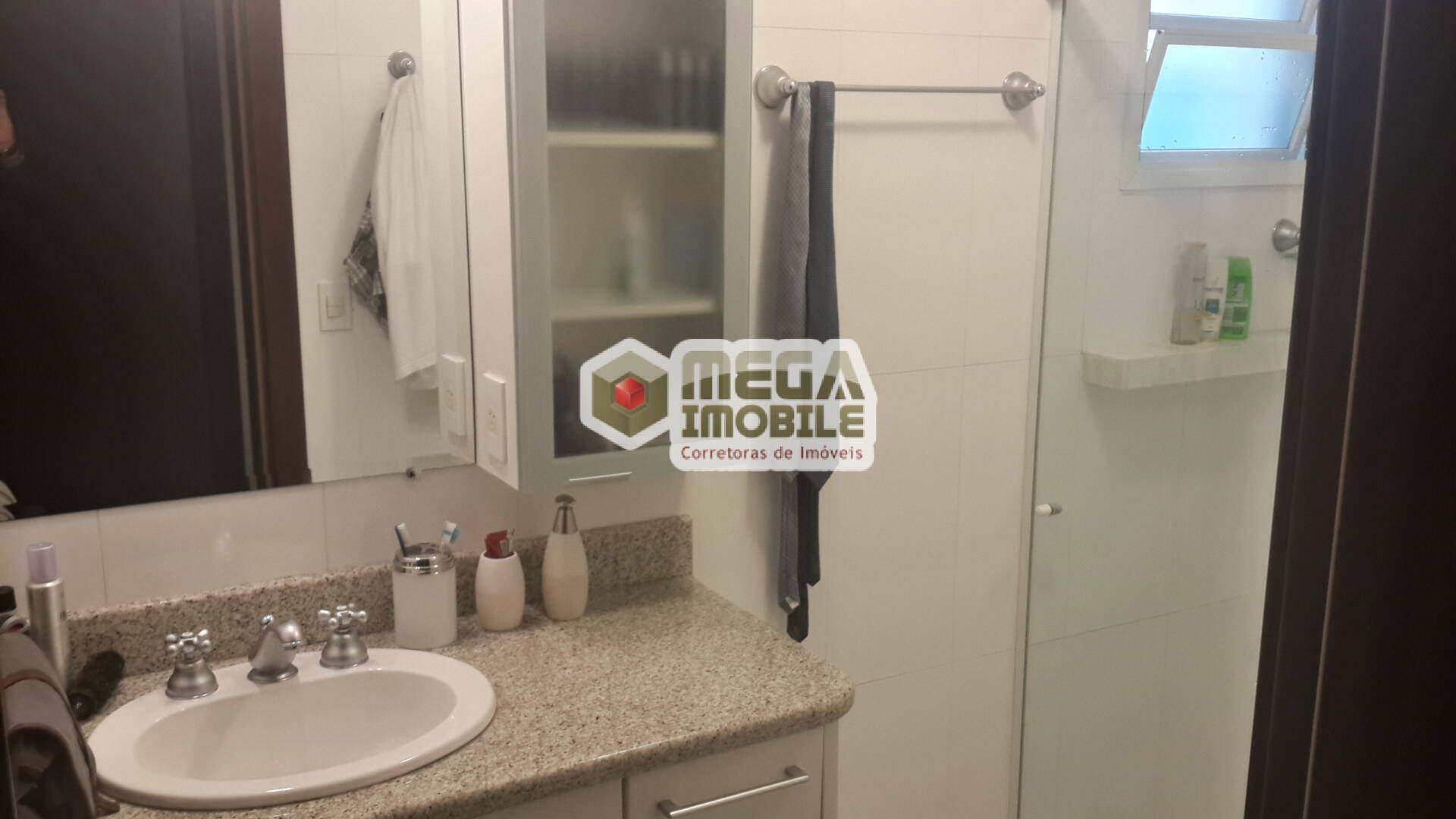 Apartamento à venda com 3 quartos, 199m² - Foto 20