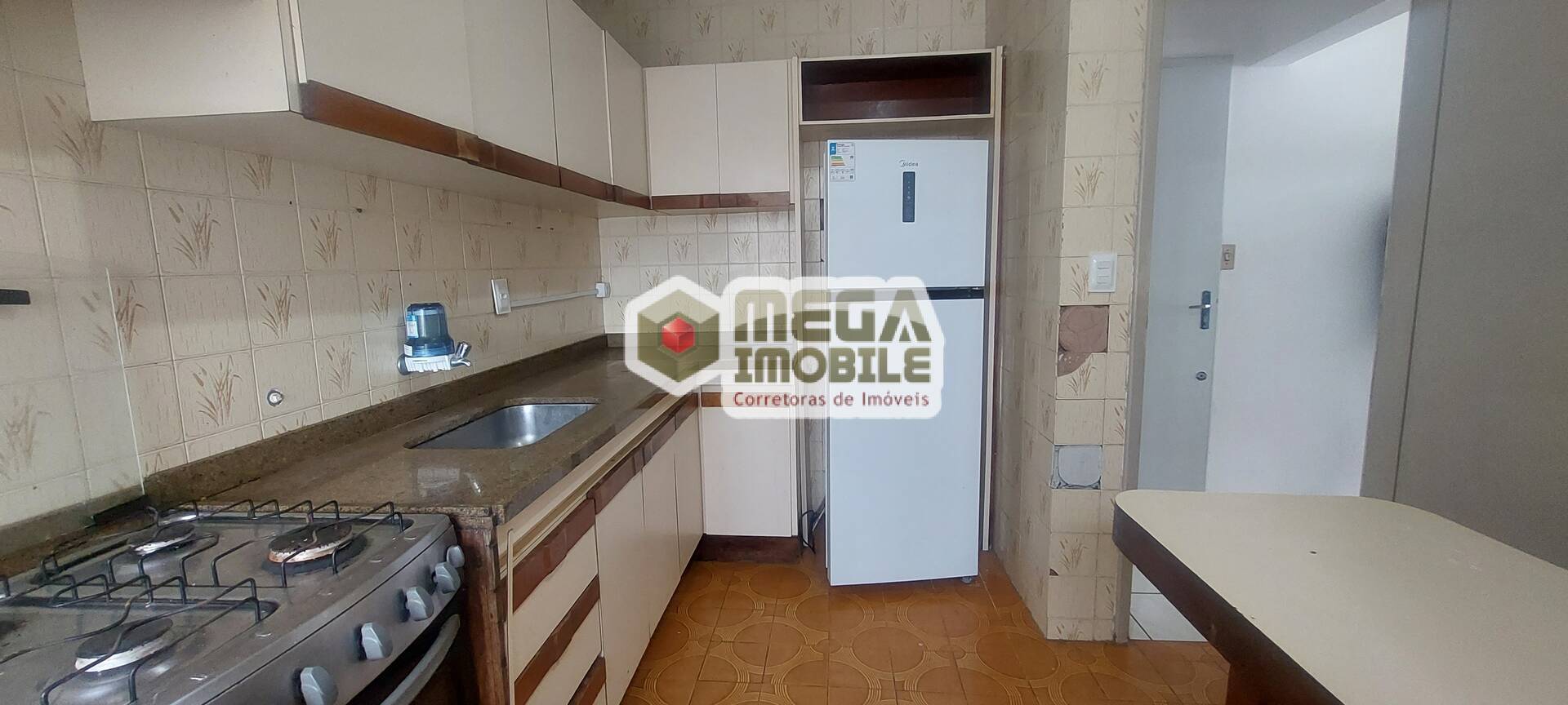 Apartamento à venda com 3 quartos, 75m² - Foto 8