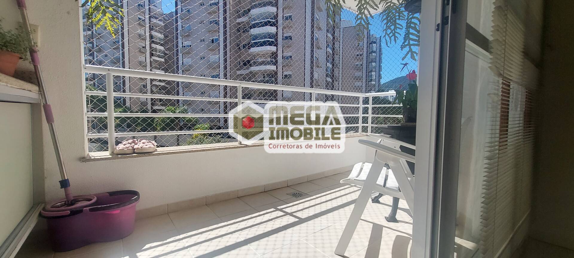 Apartamento à venda com 2 quartos, 71m² - Foto 1
