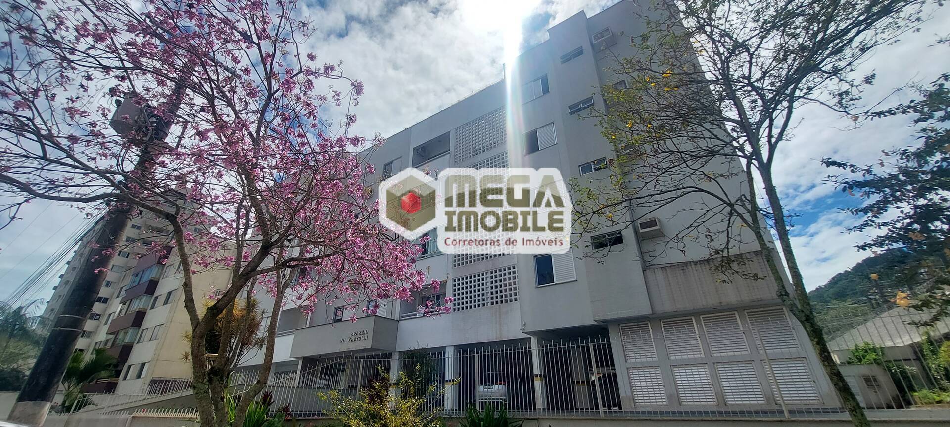 Apartamento à venda com 2 quartos, 55m² - Foto 27