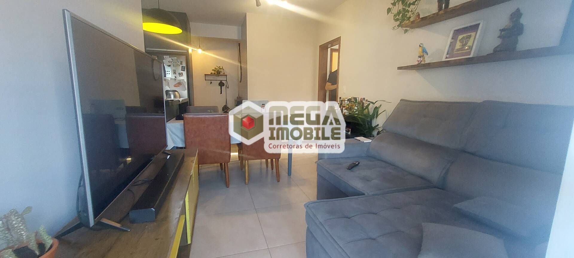 Apartamento à venda com 3 quartos, 80m² - Foto 2