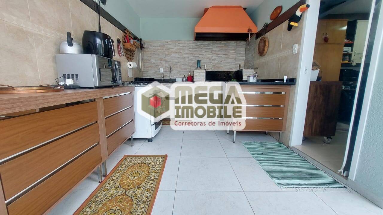 Casa, 4 quartos, 180 m² - Foto 15