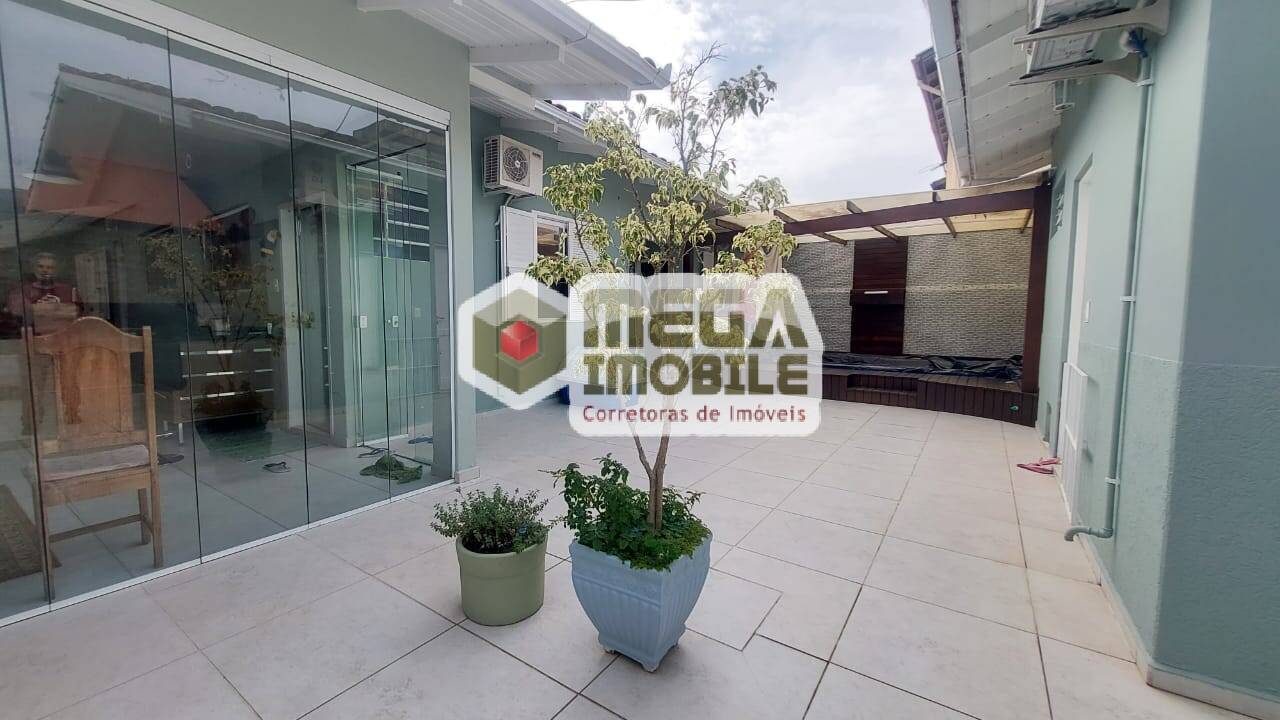 Casa, 4 quartos, 180 m² - Foto 8