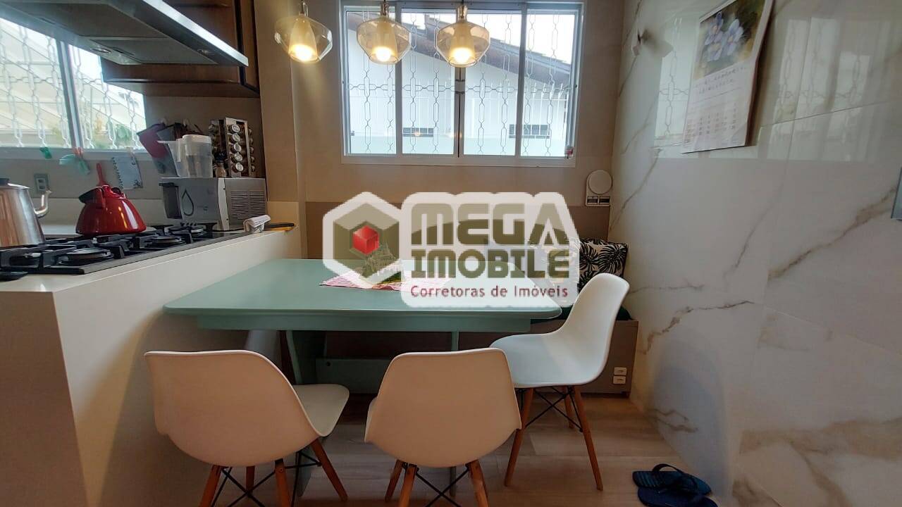 Casa, 4 quartos, 180 m² - Foto 6