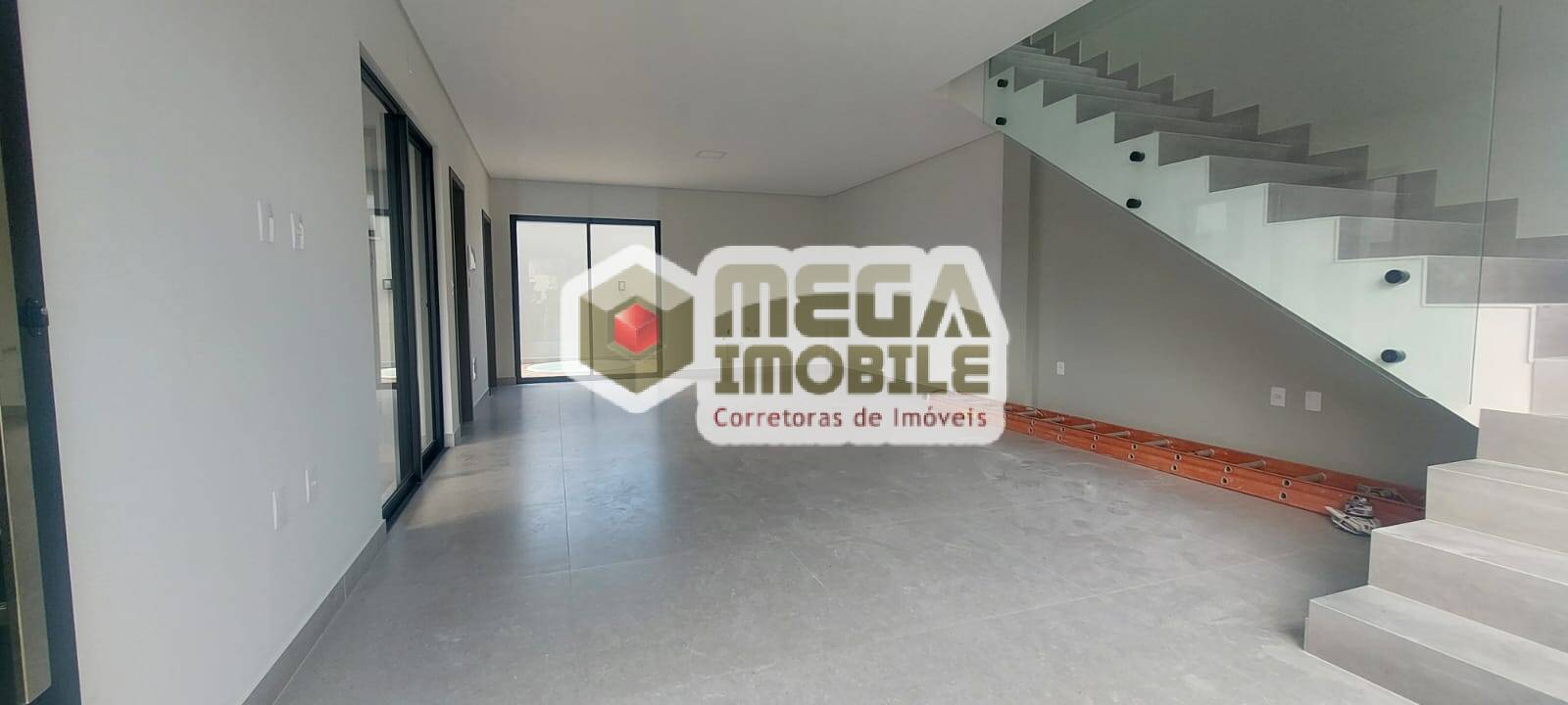 Casa, 3 quartos, 182 m² - Foto 2