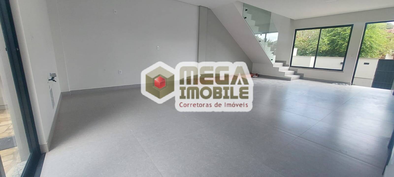 Casa, 3 quartos, 182 m² - Foto 1