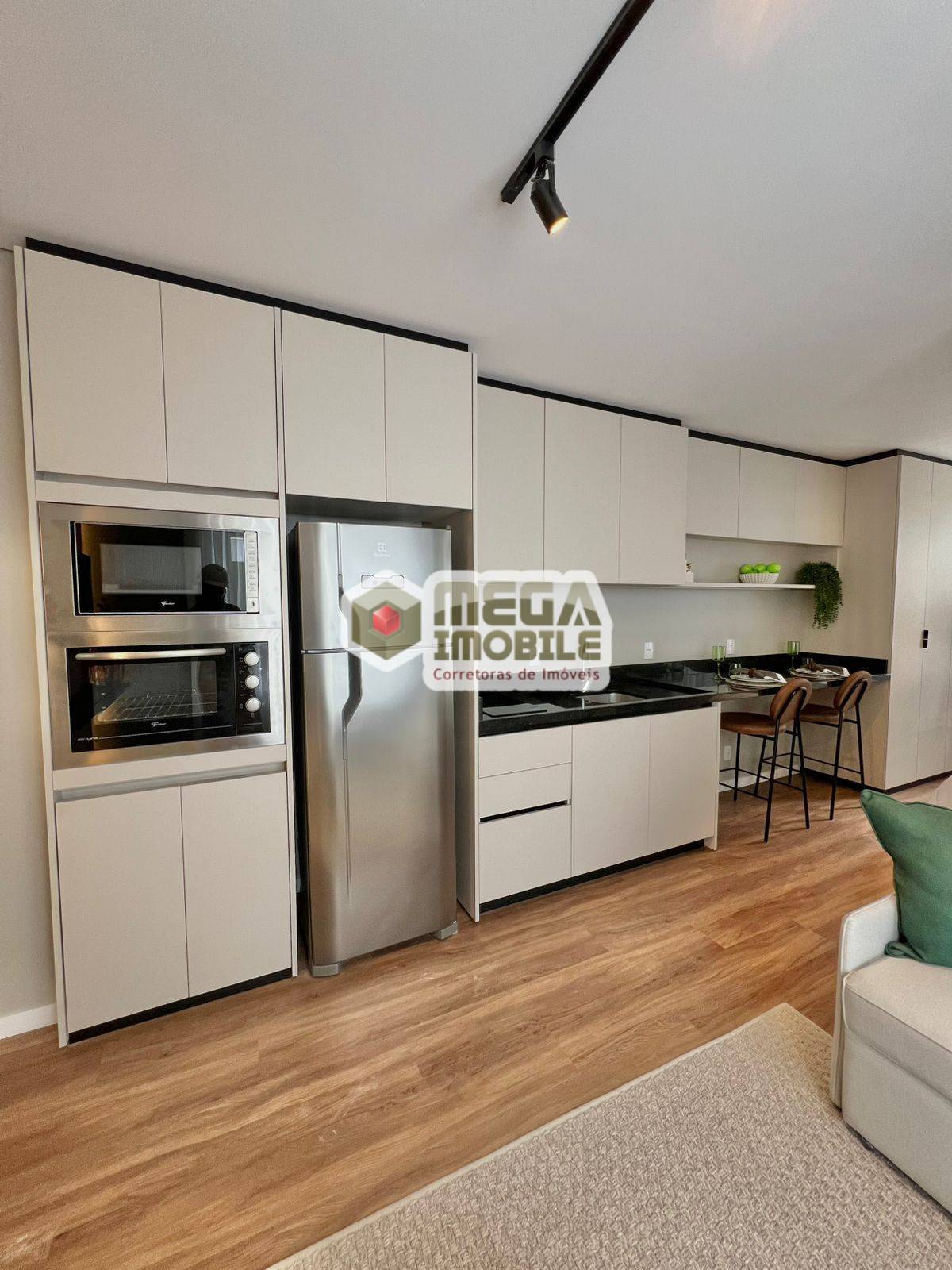 Apartamento, 1 quarto, 32 m² - Foto 2