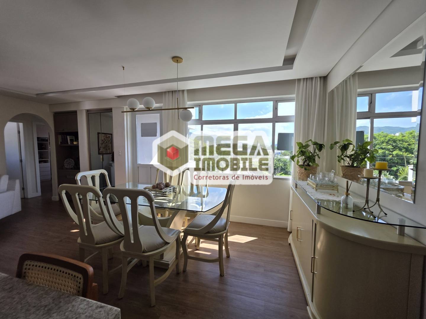 Apartamento, 3 quartos, 150 m² - Foto 1