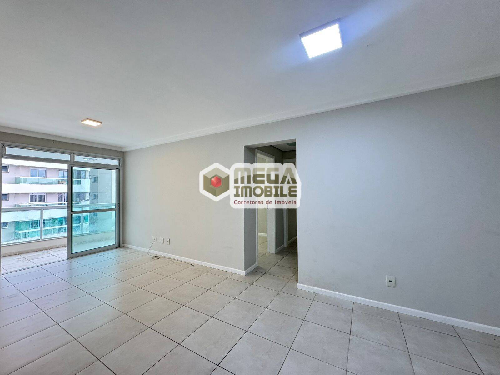 Apartamento, 2 quartos, 77 m² - Foto 2