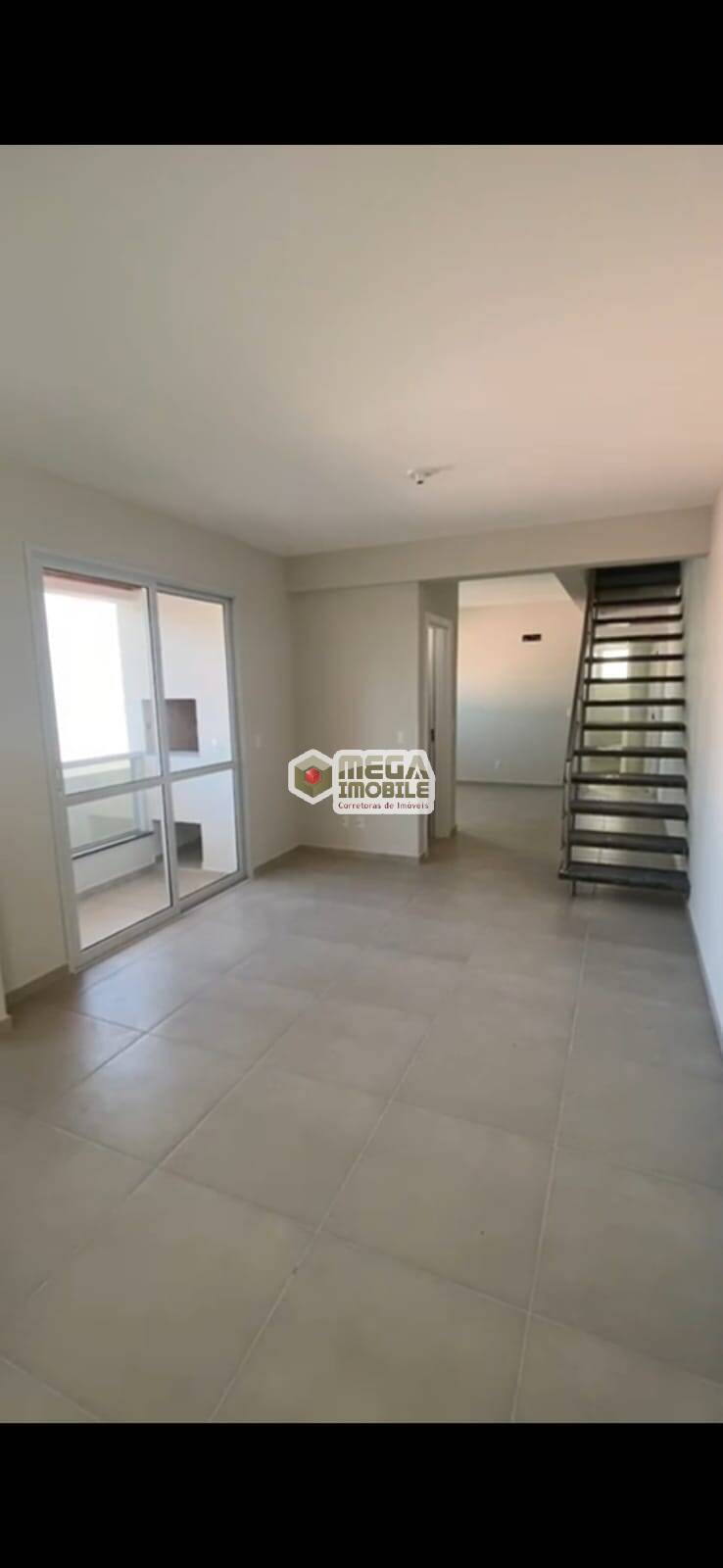 Apartamento duplex NOVO com 114m², Itacorubi, 2 dorm, home office.