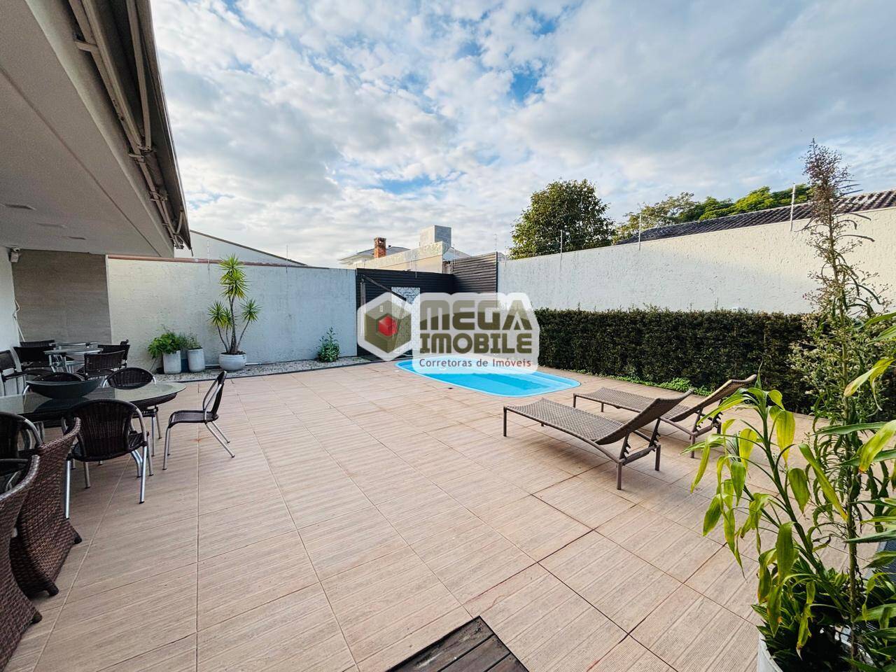 Casa, 3 quartos, 276 m² - Foto 28