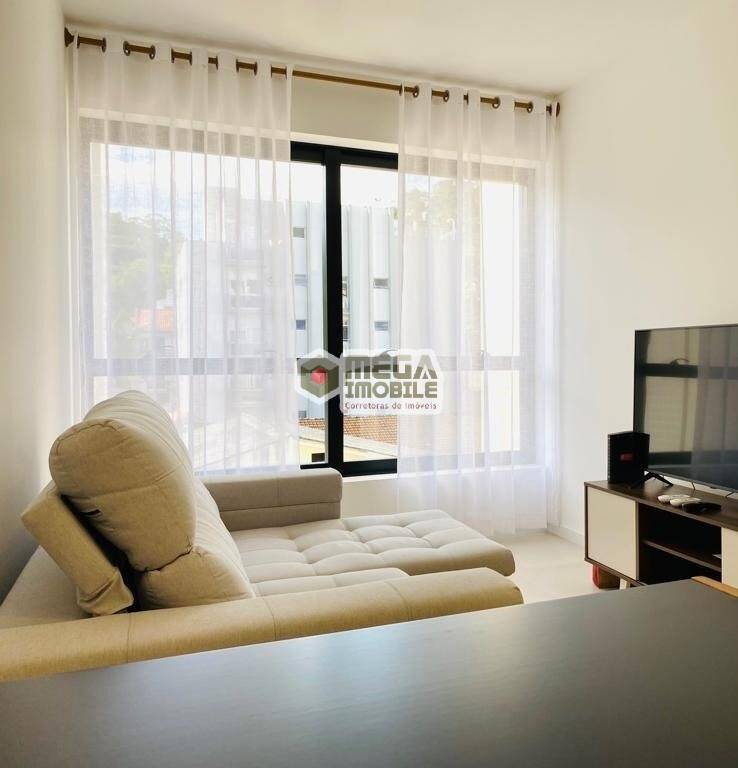 Apartamento à venda com 1 quarto, 43m² - Foto 2
