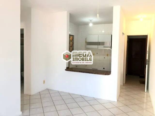 Apartamento à venda com 2 quartos, 60m² - Foto 3